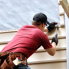 Best Wood Siding Installation  in Fife Heights, WA